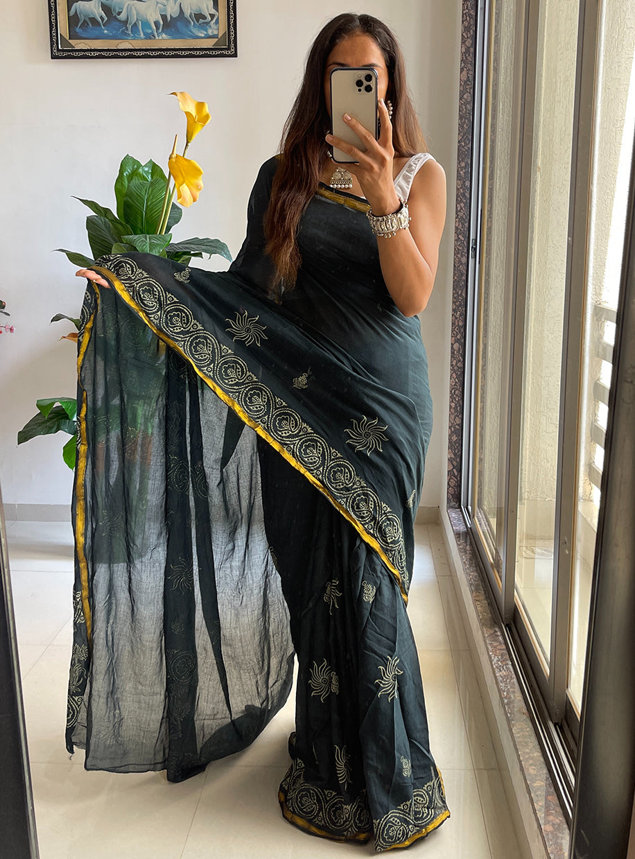 Grey Colour Muslin Cotton Hand Block Printed Saree