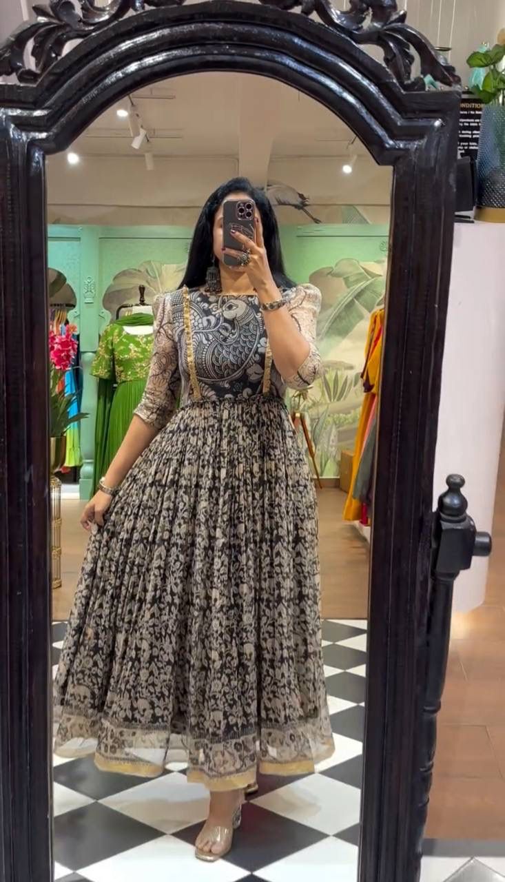Black Colour Lanching Kalamkari Gown