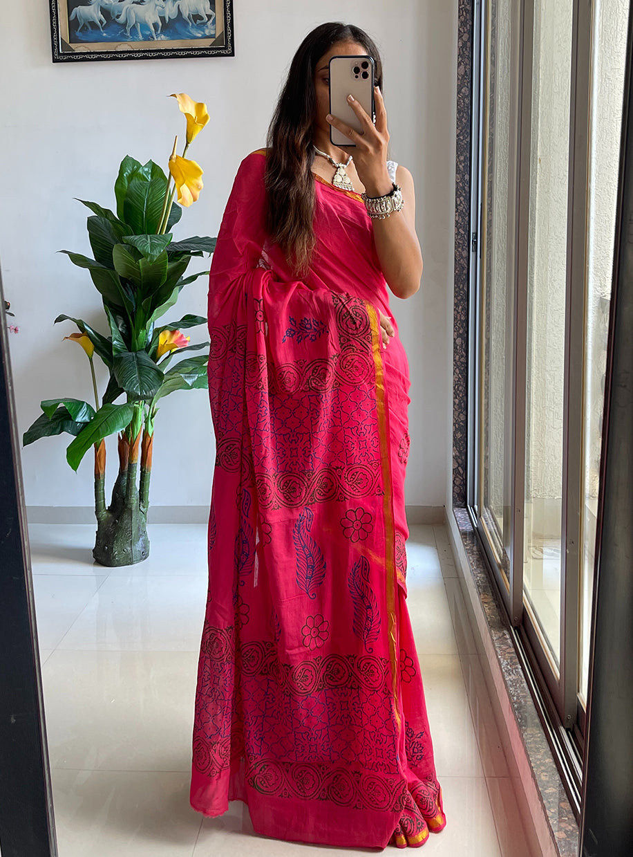 Pink Colour Muslin Cotton Hand Block Printed Saree&nbsp;