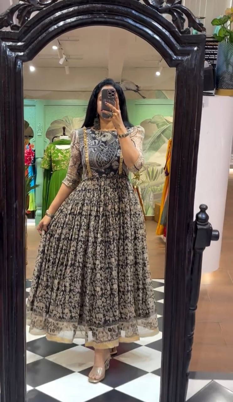 Black Colour Lanching Kalamkari Gown