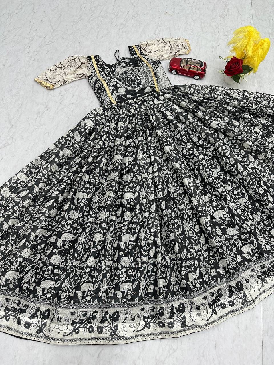 Black Colour Lanching Kalamkari Gown